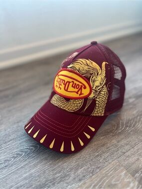 Von Dutch Upside Down Logo Trucker Hat Red Gold Dragon Mesh Snapback Y2K Cap